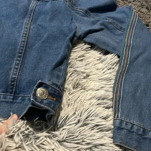 New! Forever 21 Denim Jacket Size Small - Picture 13 of 15